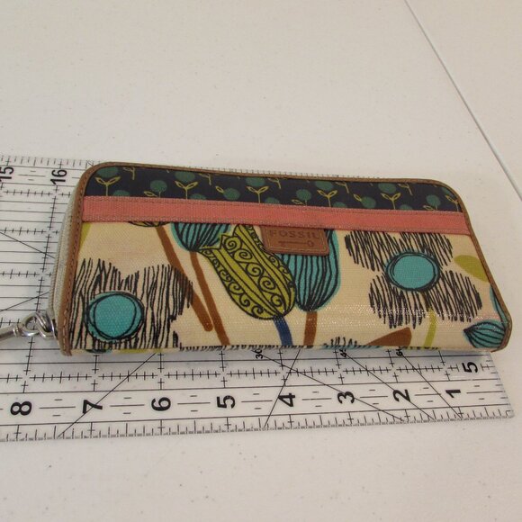 Fossil Key-Per Floral Zip Wallet *FLAW* - Picture 12 of 16
